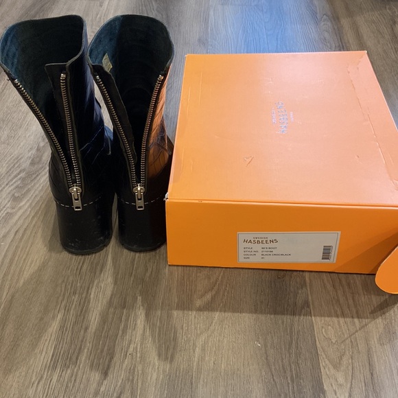 Swedish Hasbeens Black Platform Boots - Picture 9 of 10